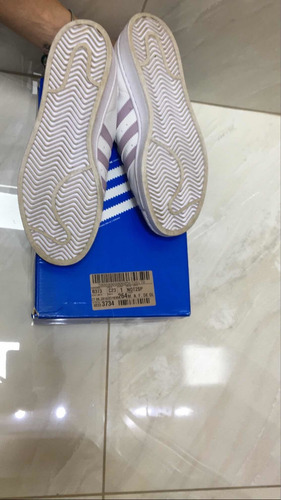 Tênis adidas Superstar