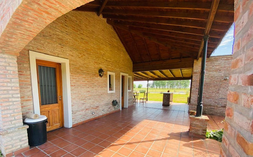 Casa En Venta En Capilla Del Señor