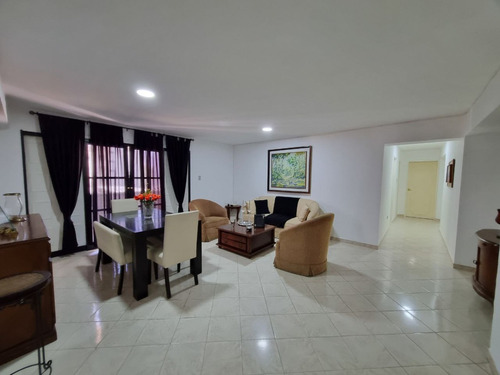 Apartamento En Alquiler En Andrés Bello, Zona Norte De Maracay.