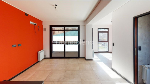 Imagen 3 de 10 de Departamento En Venta O Permuta Ubicado En Moreno, Moreno