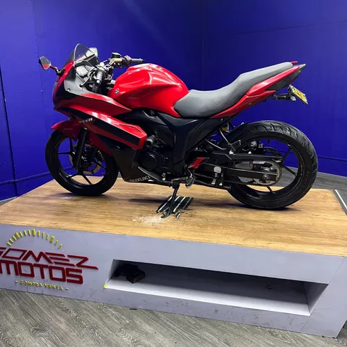 Motos Suzuki Rojo 150 a 500 cc TuCarro