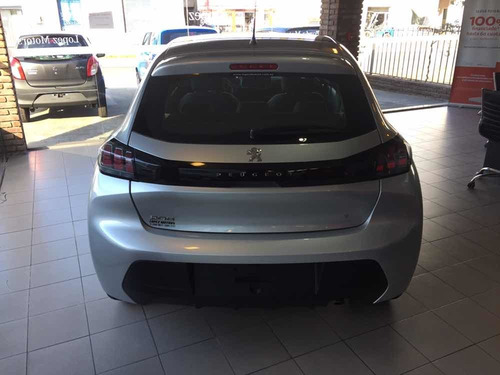 Peugeot New 208 Active