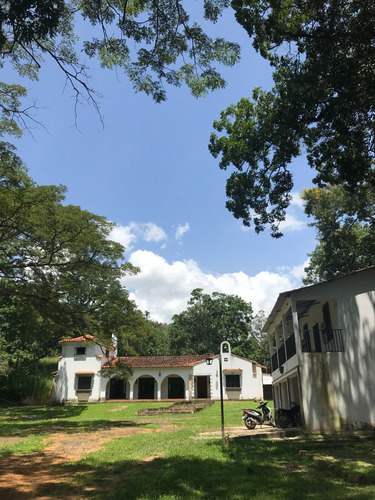 Imagen 2 de 13 de En Venta Hacienda En Bejuma. Ra
