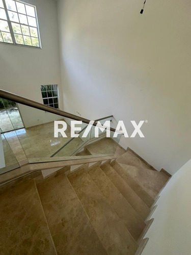 Townhouse En Obra Blanca, Exlusivo Y Lujoso Conjunto Atlantis, Paraiso 1, Maneiro, Isla De Margarita Cod: 1292