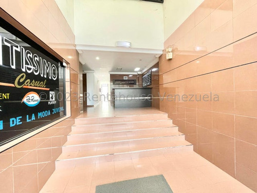 Imagen 22 de 30 de Oficina En Alquiler Zona Centro De Barquisimeto Lara (23-26329) // Invierta Seguro Con Rentahouse//