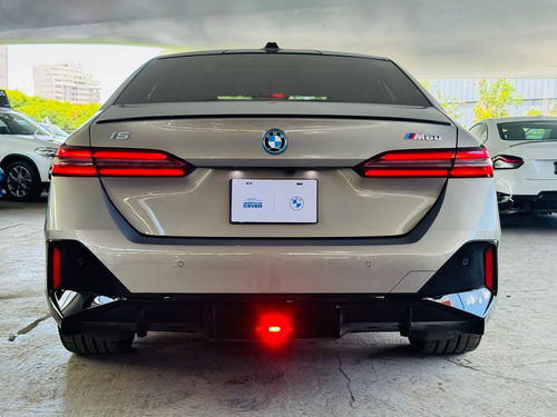 Bmw I5 4p M60 Ev 83.9 Kwh Aut 2024