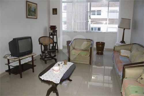 2 Quartos, Sala, Garagem E Mobiliado. - 271-im568945