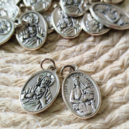 Medalla Dije Escapulario V Del Carmen Sagrado Corazón X 25 Plateado