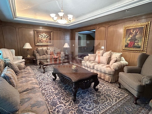 Venta Hermosa Residencia En El Pedregal