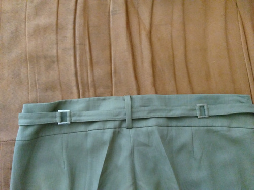 Pantalón Dama, De Vestir. Talla 20 Peruana.