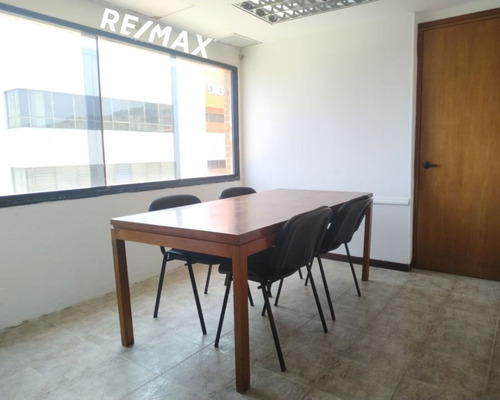Re/max 2mil Vende Oficina En Centro Empresarial Esparta, Av. Jóvito Villalba, Mun Maneiro, Isla De Margarita, Edo. Nueva Esparta