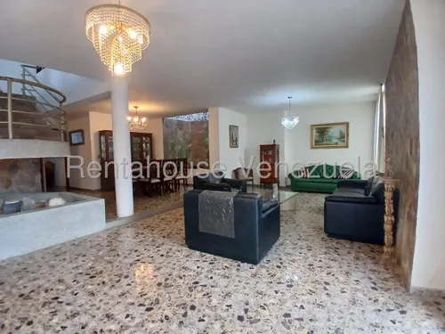 Casas En Venta Mls #25-11547