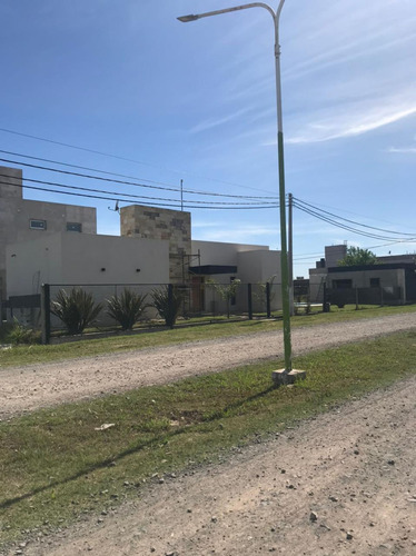 Terreno En Venta En Zavalla