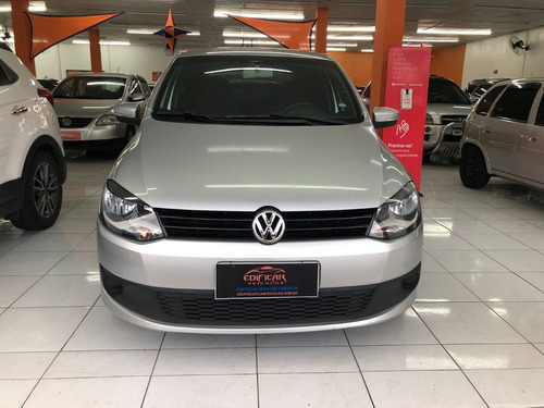 Imagem 2 de 10 de Volkswagen Fox 2014
