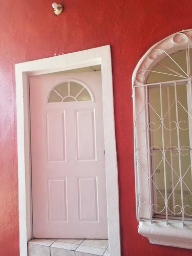 Imagen 17 de 30 de Casa De 3 Cuartos Sala Cocina Jardín 1 Baño Lavadero