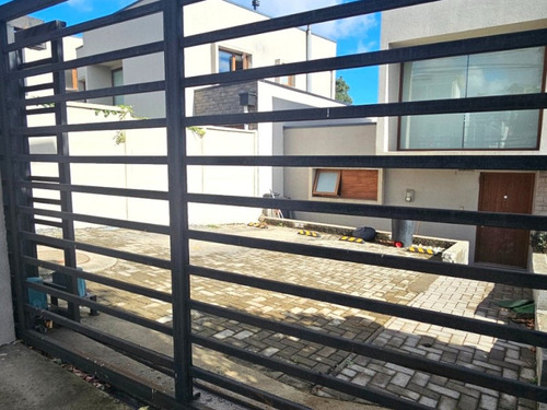 Arrienda Casa En Lomas De San Andrés, En Concepción.