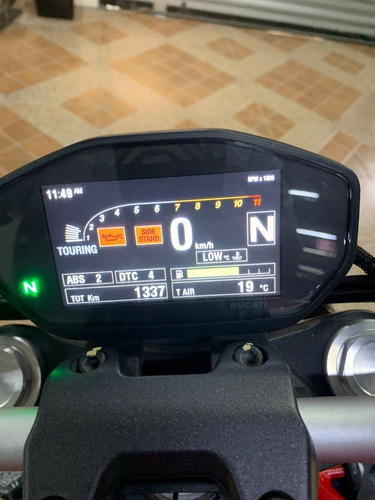 Imagen 5 de 11 de Ducati Monster 750 F1
