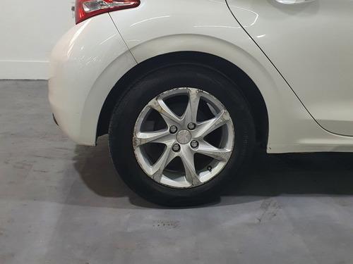 Imagen 6 de 25 de Peugeot 208 Allure Touch Gnc Oportunidad!!! Mz