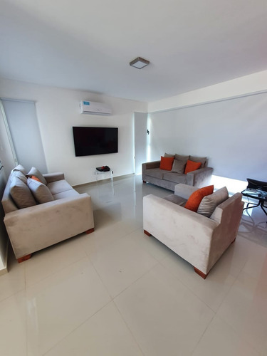 Imagen 4 de 14 de Espectacular Casa 5 Ambientes En Terralagos