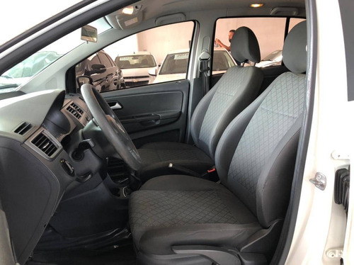 Volkswagen Fox 1.0 Mi Bluemotion 8v Flex 4p Manual