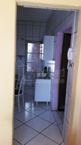 Imagem 3 de 6 de Venda De Casas / Padrão Na Cidade De Araraquara 5967