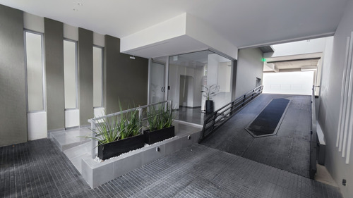Venta Depto 2 Dorm C/cochera - 14 E/45 Y 46 - La Plata