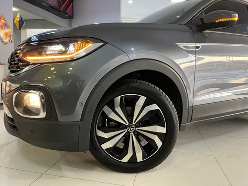 Volkswagen T-Cross 1.4 250 TSI TOTAL FLEX HIGHLINE AUTOMÁTICO