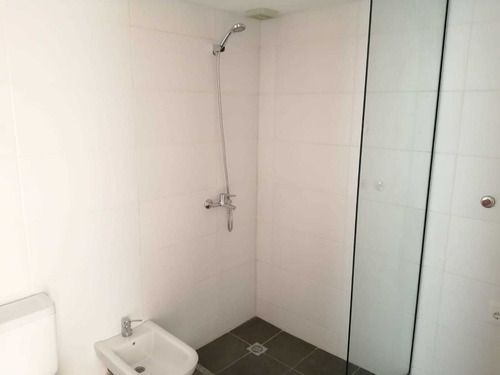 Venta Apartamento 2 Dormitorios Tres Cruces Altos De Bulevar Con Garaje Incluido