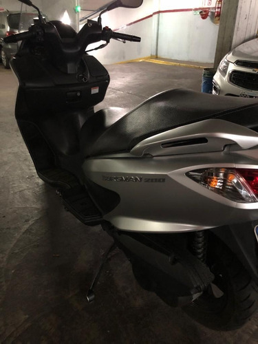 Suzuki Burgman 200