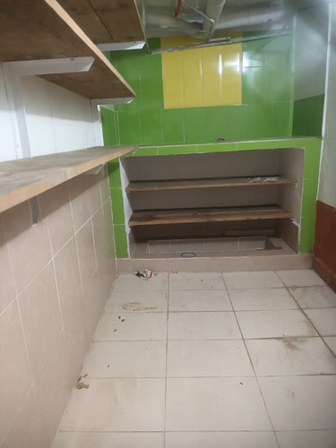 Local Comercial En Venta En Esquina Con Doble Acceso