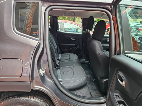 Jeep Renegade 1.8 Sport At6