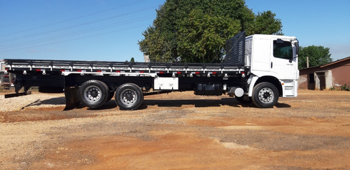 Imagem 4 de 15 de Volkswagen Vw 24280 Cabine Leito Teto Baixo Truck 6x2