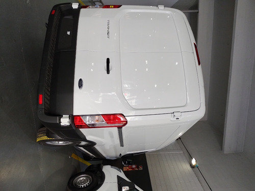 Imagen 8 de 25 de Ford Transit 2.2 Furgón Medio Techo Elevado Venta Directa (f