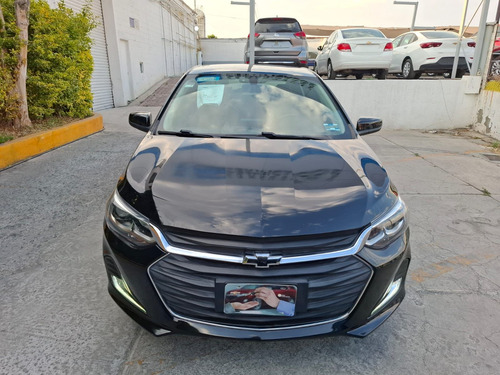 Chevrolet Onix 1.2 Premier At