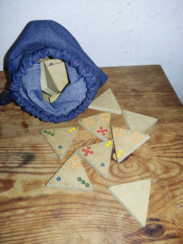 Juego De Mesa Tri-dominó (Usado)