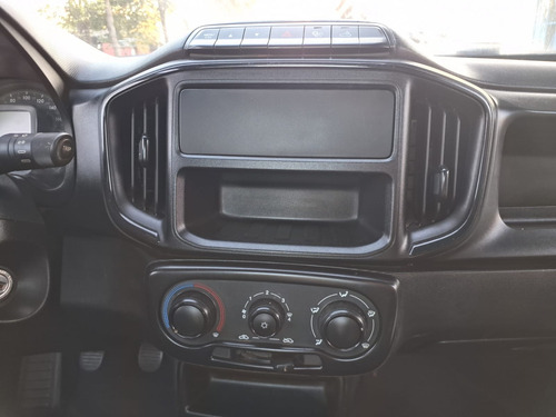 Fiat Strada 1.4 Endurance Cab. Cs Plus Flex 2p