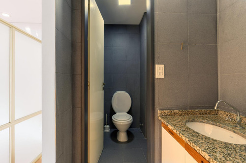 Oficina Comercial, Dos Oficinas155m2 Aprox, Galería Victoria Mal, Centro, Peatonal.