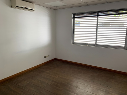 Local Comercial Kennedy Lateral Directo Dueño