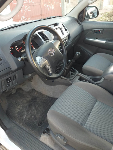 Toyota Hilux Srv 2013 4x4 Impecable!!