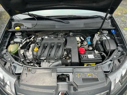 Renault Stepway 1.6 Intense Automática