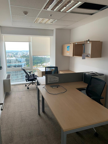 Alquier De Oficina En Wtc Montevideo