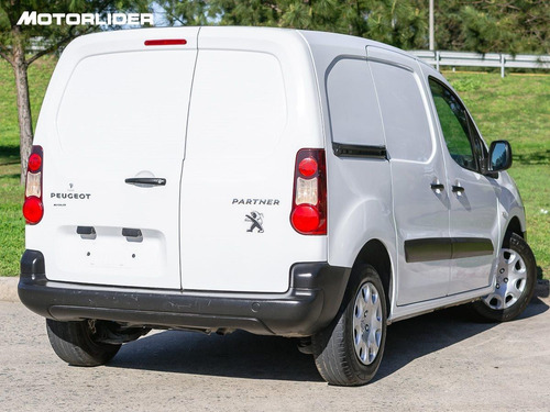 Imagen 2 de 15 de Peugeot Partner 1.6 B9 Extra Full | Permuta / Financia
