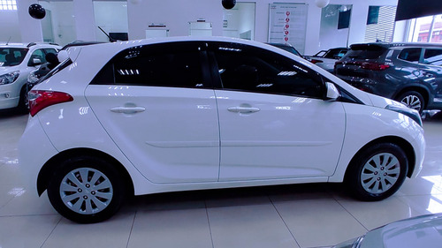 Imagem 6 de 14 de Hyundai Hb20 1.6 Comfort Plus (flex)