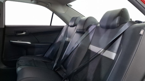 Toyota Camry 3.5 SE V6 6AT
