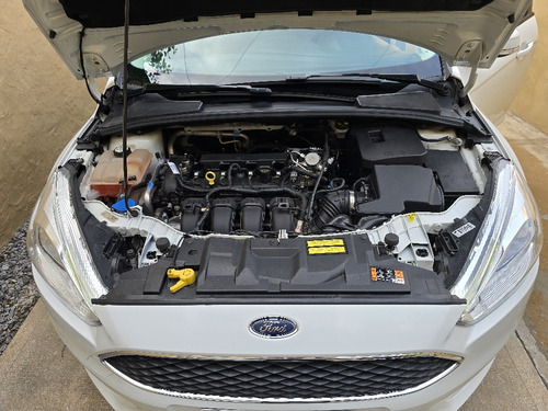 Ford Focus III 2.0 Sedan Se