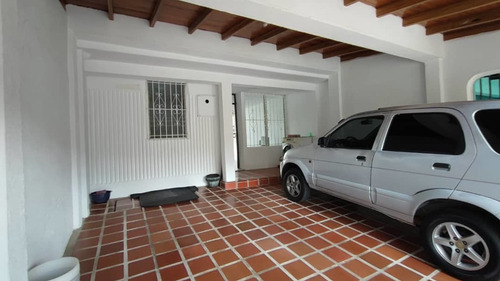 Imagen 2 de 10 de Casa En Altos De Paramillo En Venta Lh