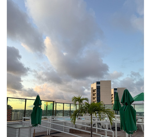 Apartamento Mobiliado Em Excelente Localização Em Recife
