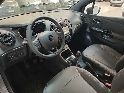Imagen 12 de 15 de Renault Captur Intense 2.0 2021