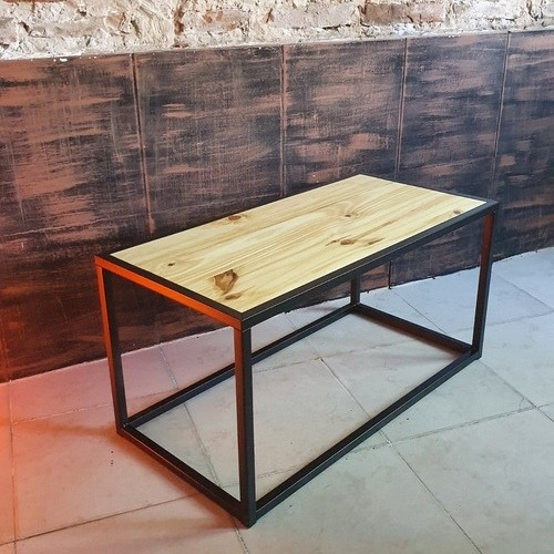 Imagen 3 de 5 de Mesa Ratona Industrial 80x40x45cm Hierro Madera Laqueada