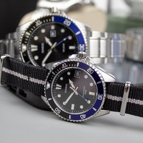Reloj Casio Mdv-10c-1a2v Hombre - Análogo